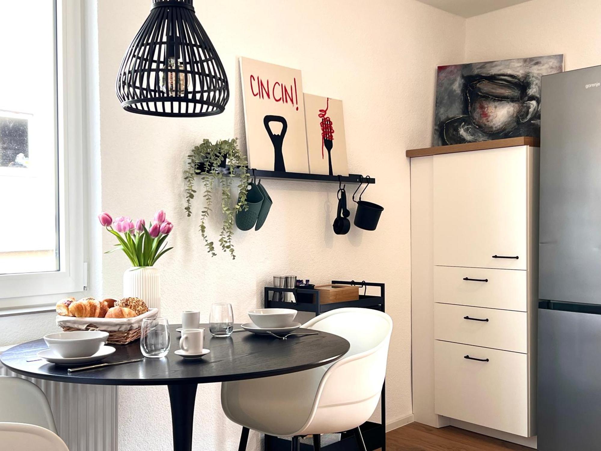 Apartment Im Herzen Der Altstadt - Leonberg Naehe Stuttgart Buitenkant foto
