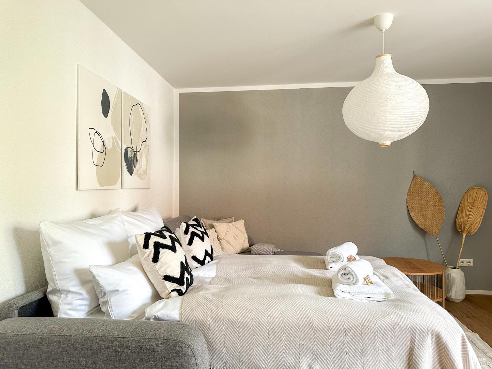 Apartment Im Herzen Der Altstadt - Leonberg Naehe Stuttgart Buitenkant foto